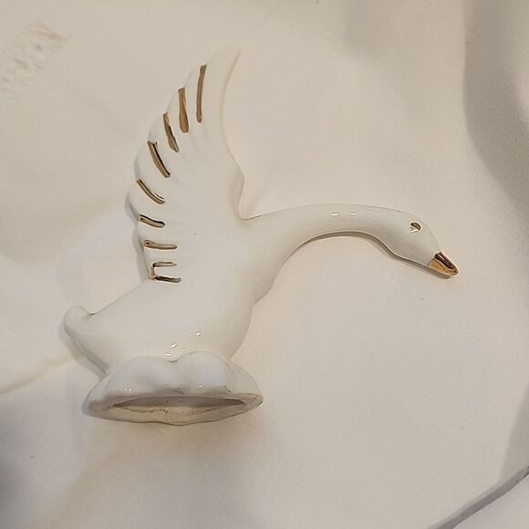 Vintage Porcelain Figurine Gold Accent - Picture 2 of 5